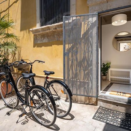 شقة Cortile Santa Teresa سيراكوزا المظهر الخارجي الصورة